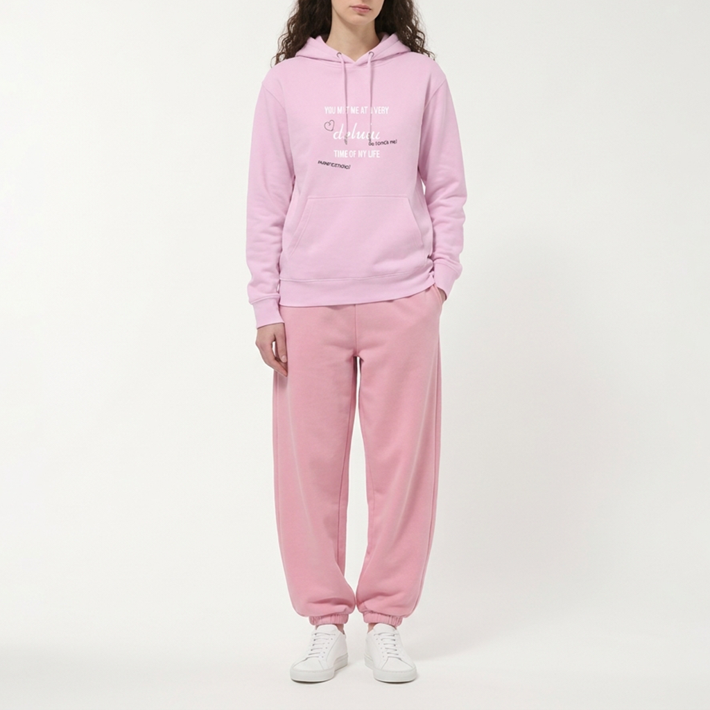 DELULU TIME HOODIE
